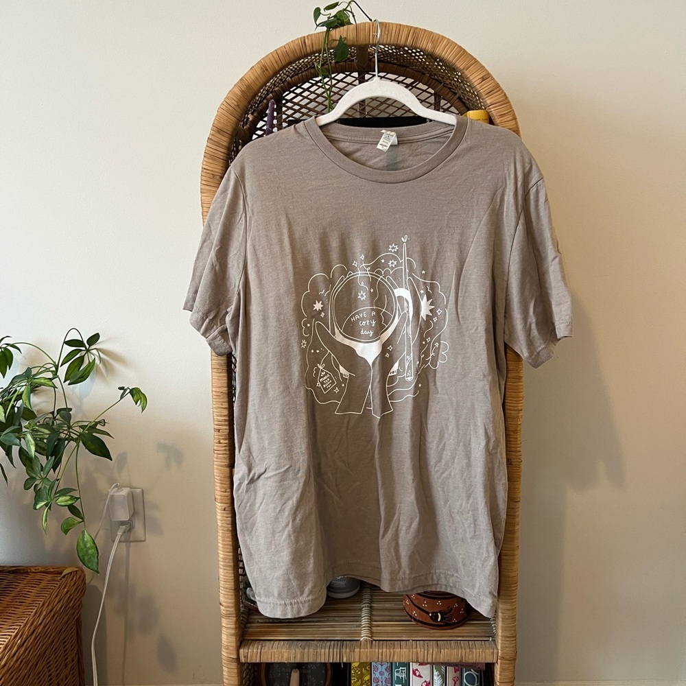 Cute cozy t shirt